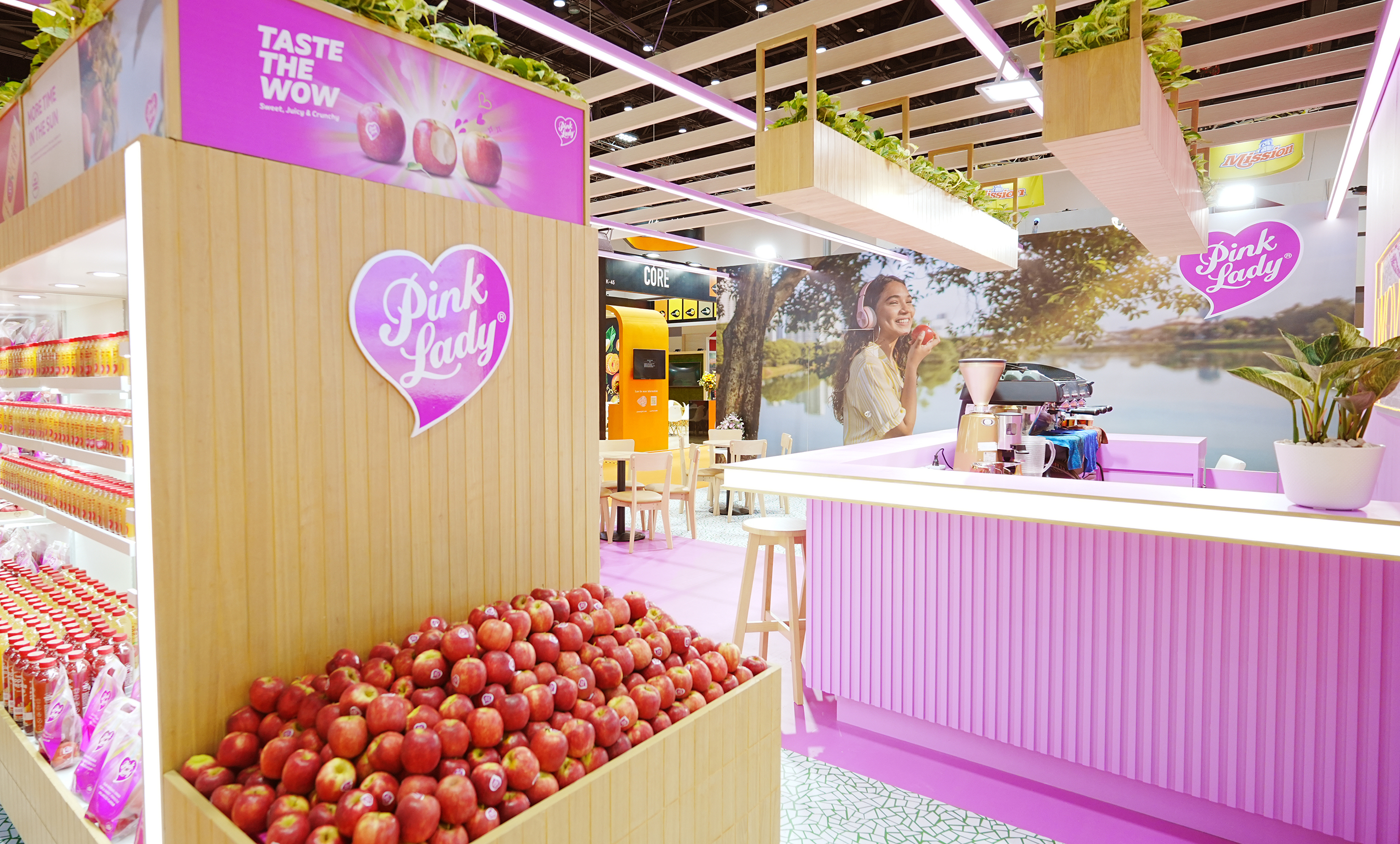 Pink Lady Asia Fruit Logistica 