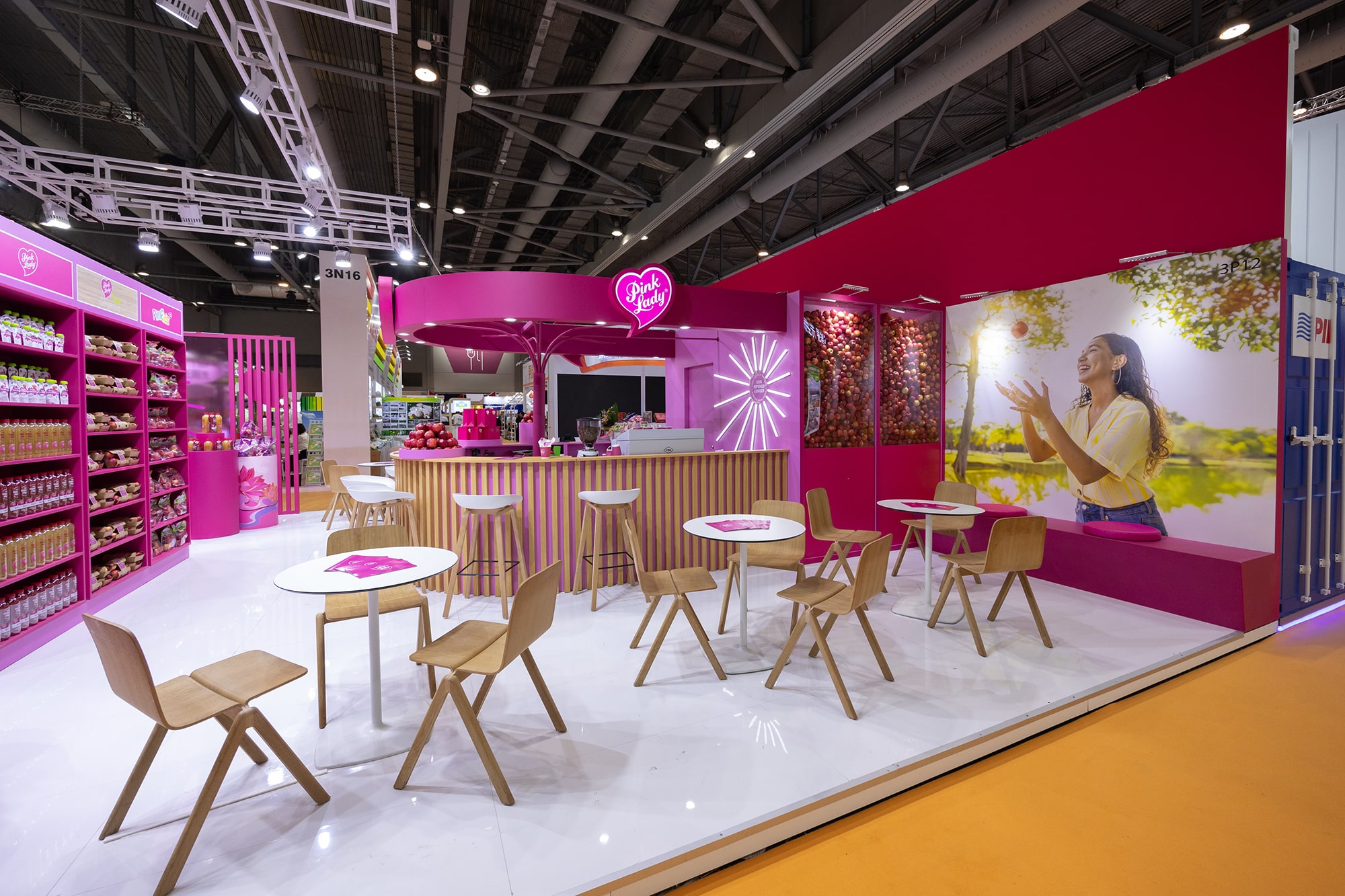 2023 Pink Lady Fruit Logistica